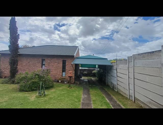 1 BEDROOM FLAT TO LET IN BEREA